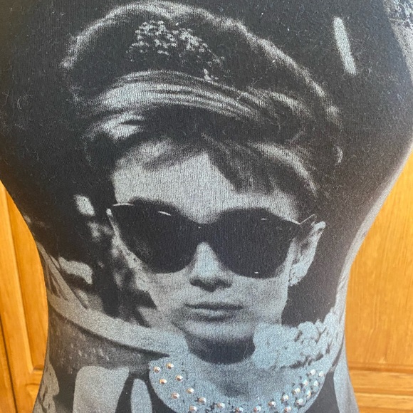 Vintage breakfast at Tiffany’s T shirt S/M - Picture 12 of 16